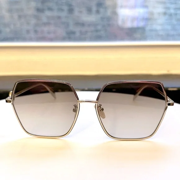 🌺ALEXANDER MCQUEEN🌸 AM0226SK 002 Gold Sunglasses - Picture 7 of 15